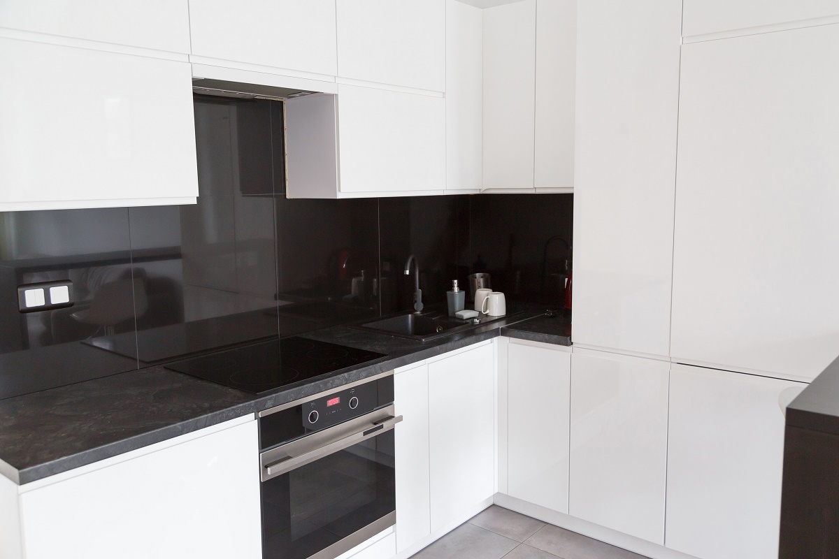 How To Cover Kitchen Worktops?