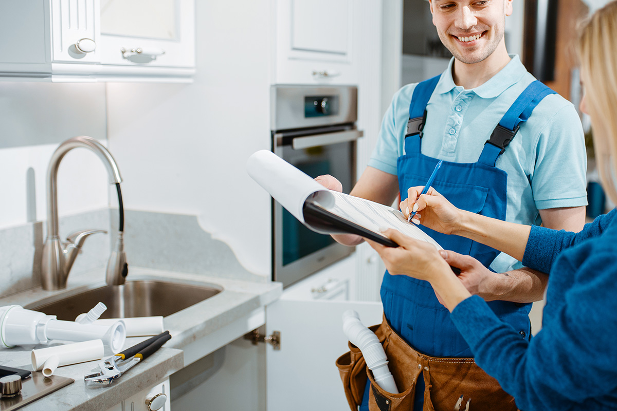 HOW TO PLUMB A KITCHEN SINK WASTE?