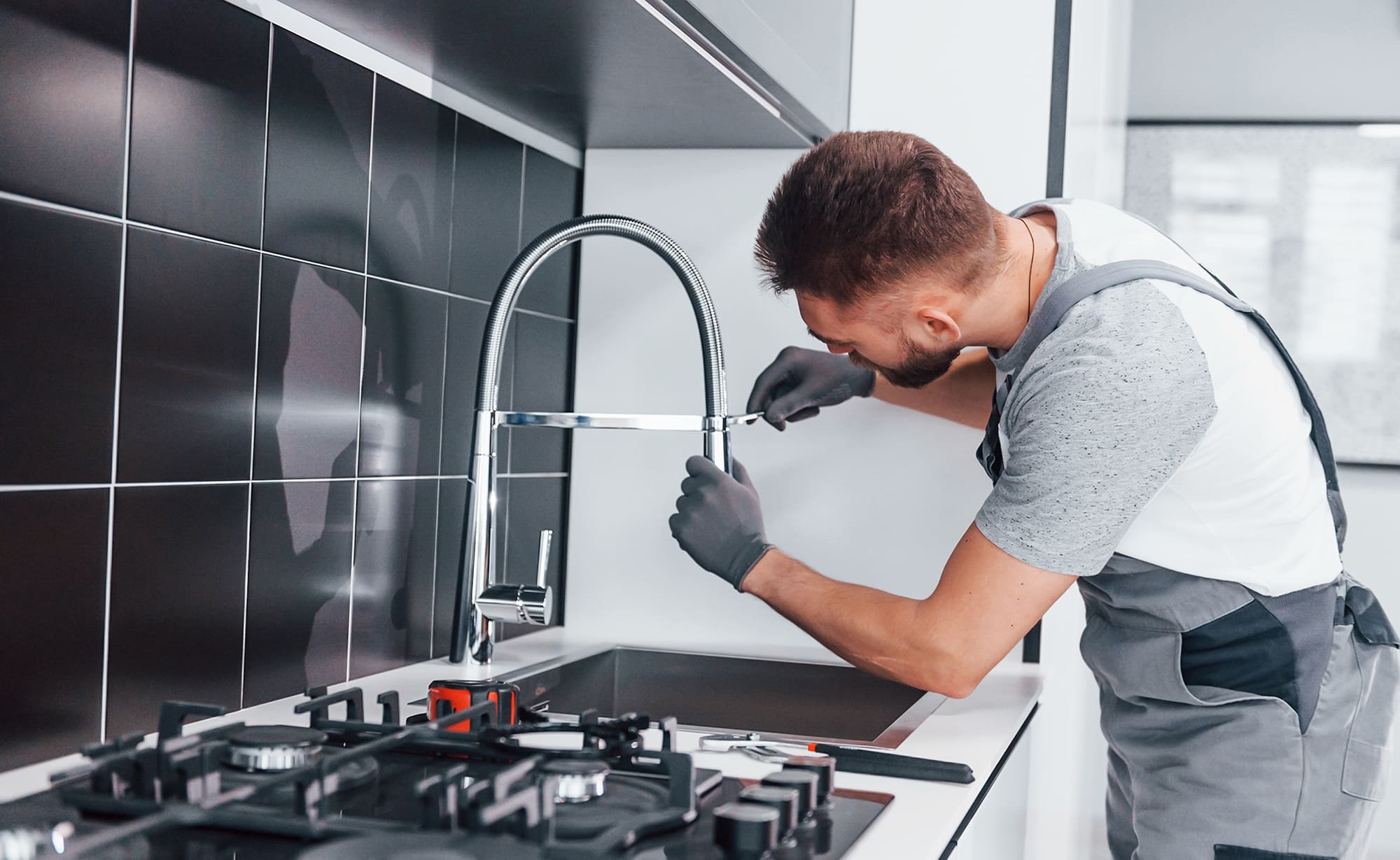 How to change kitchen sink taps?